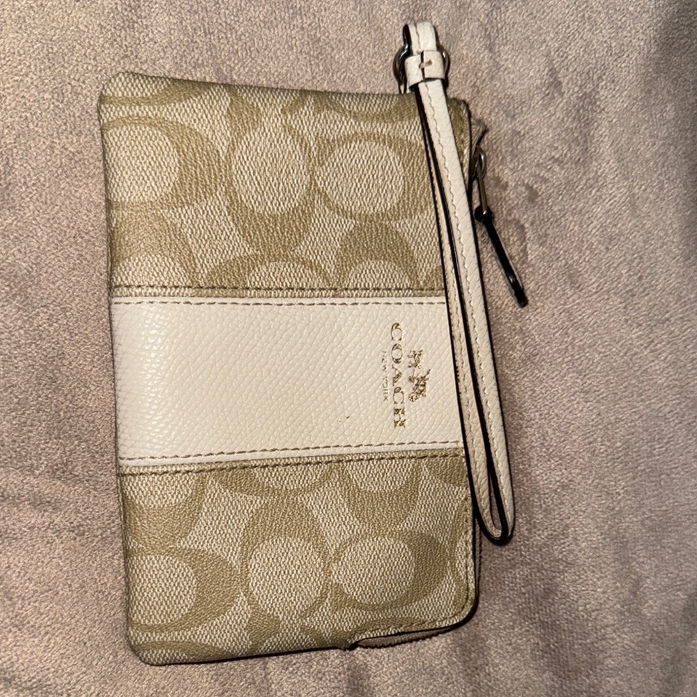 Coach Beige and White Wristlet